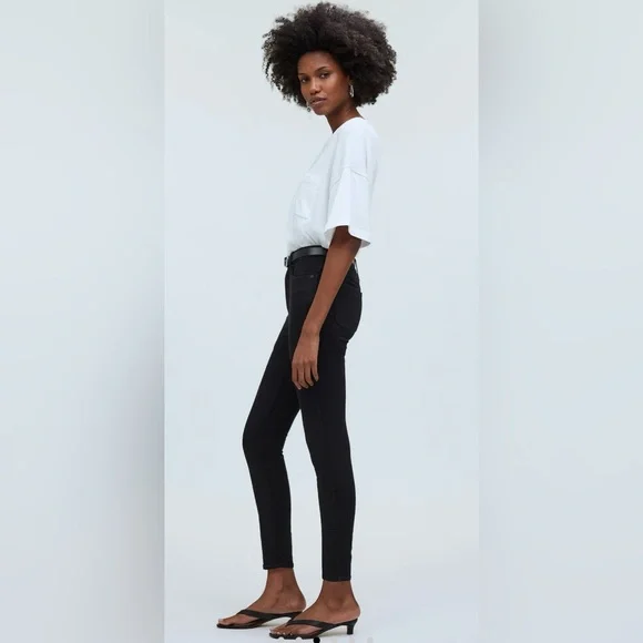 Madewell 10” High Rise Skinny Black Jeans - Picture 4 of 9